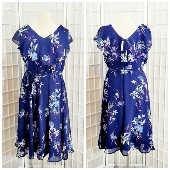 NWT Lane Bryant Printed Split Flutter Sleeve Midi Summer Dress Size: 26 (4X) - Picture 5 of 5